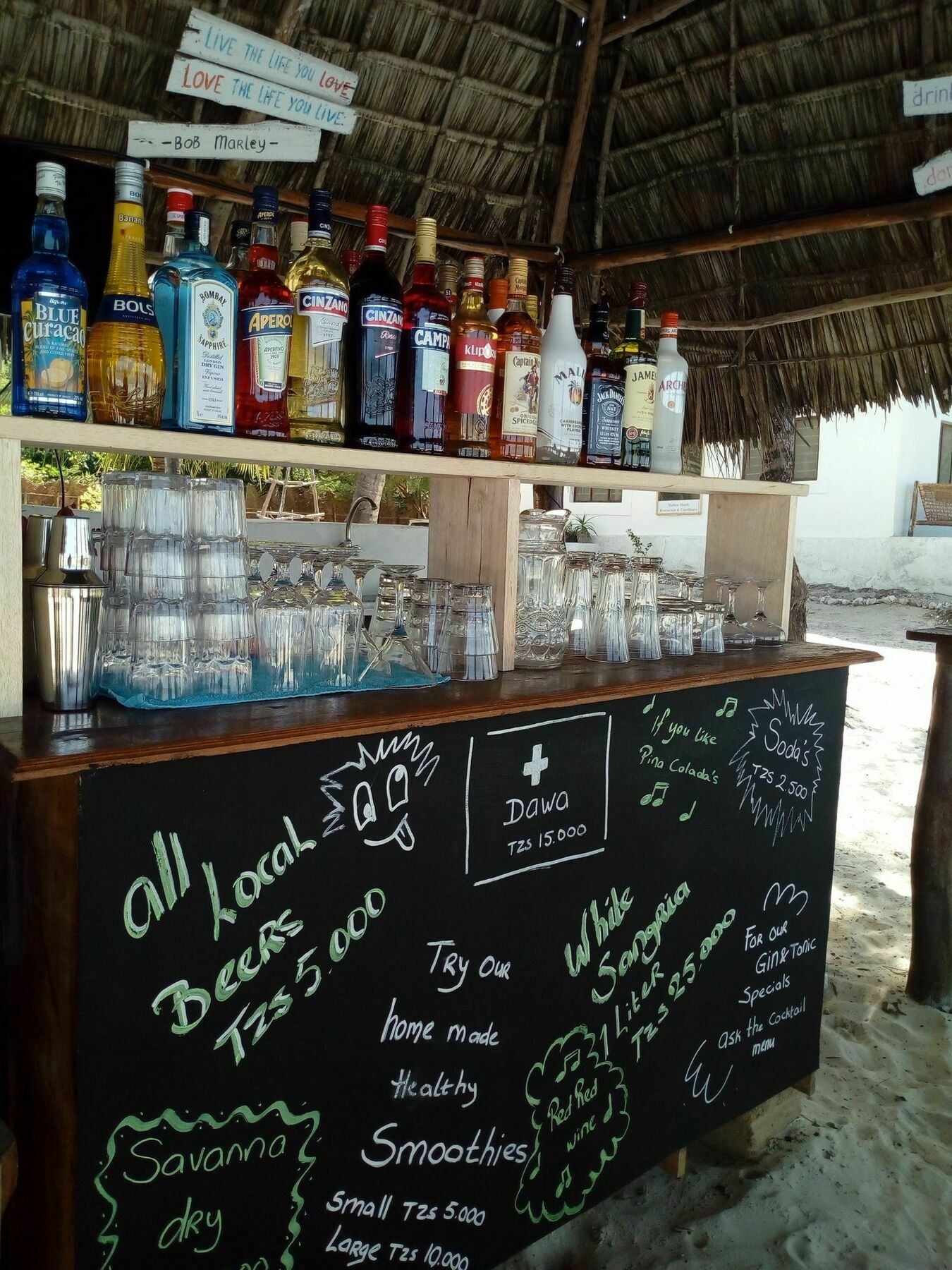 Mellow Moods Hotel Bwejuu